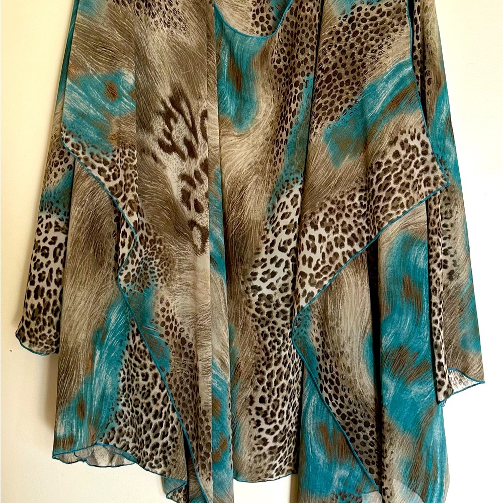 Very fun camisole and wavy top!!!!